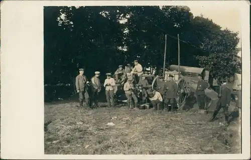 Militär/Propaganda 1.WK (Erster Weltkrieg) Soldaten am Lager 1916 Privatfoto