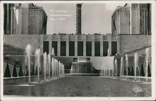 CPA Paris EXPO Bassins et Fontaines 1937
