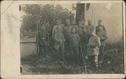 Ansichtskarte  Soldaten 1. WK Militaria gel Schliengen 1915 Privatfoto