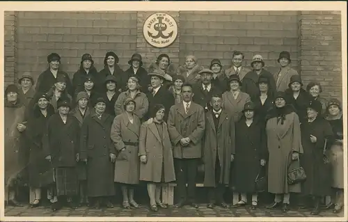 Menschen Soziales Leben Gruppenfoto Reklame "Anker Brot" 1940 Privatfoto