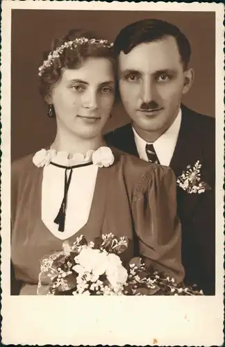 Menschen Soziales Leben Liebespaar Hochzeitsfoto Echtfoto 1940 Privatfoto