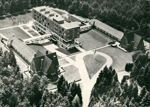 Postkaart Beekbergen-Apeldoorn TROELSTRA-OORD Luftbild 1973