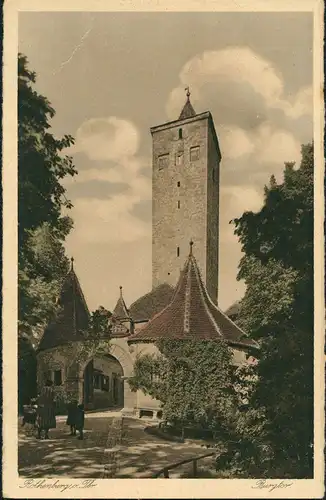 Rothenburg ob der Tauber Partie am Burgtor Frau Kinder davor 1932