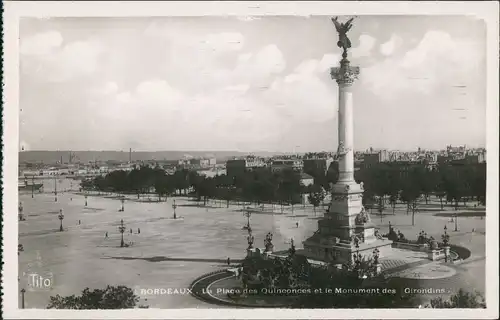 CPA Bordeaux La Place des Quinconcens 1932