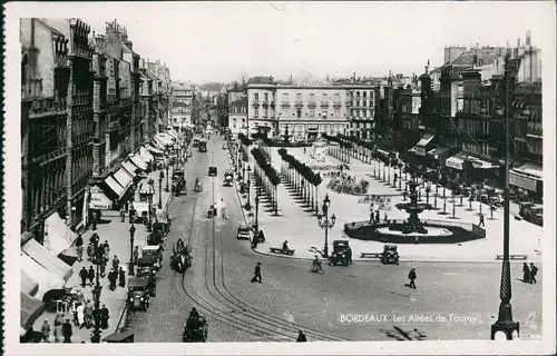 CPA Bordeaux Les Allees de Tourny 1956