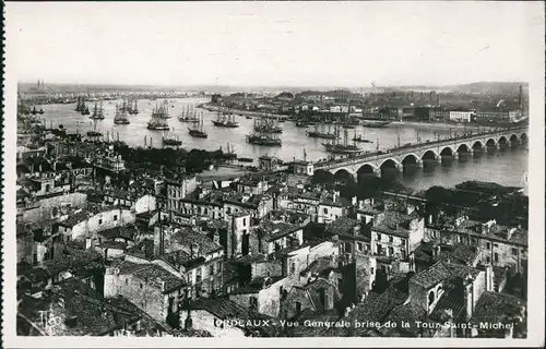 CPA Bordeaux Vue general - Schiffe 1932