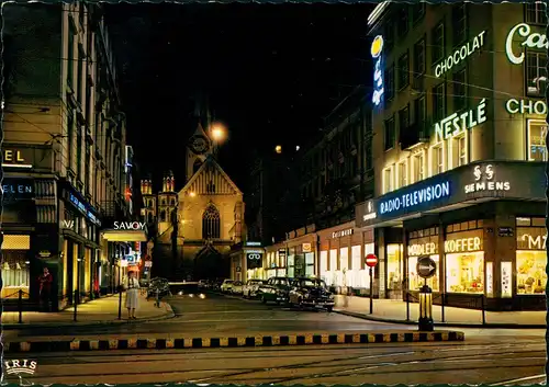 Zürich Paradeplatz Frauenmünster Autos Geschäfte Savoy Abend-/Nachtaufnahme 1964