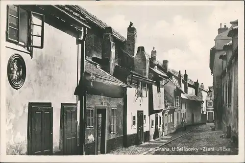 Postcard Prag Praha U Daliborky - Zlatá ulička, Goldene Gasse 1950