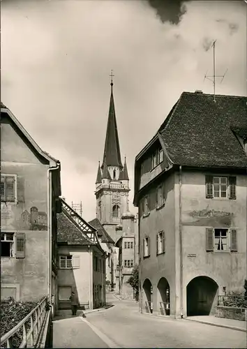 Radolfzell am Bodensee Strassen Partie am Obertor, Person auf Gehweg 1965
