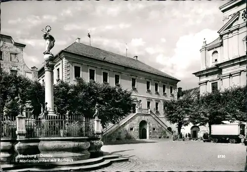 Neuburg (Donau) Marienbrunnen, Brunnen Anlage, Rathaus Platz 1965