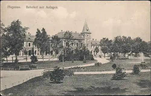CPA Hagenau Haguenau Hàwenàu Elsaß Bahnhof und Anlagen 1912