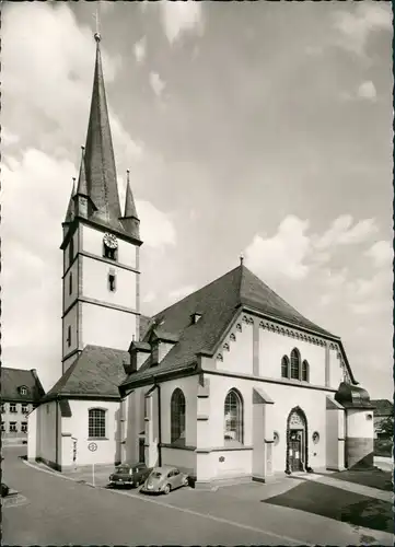 Bad Staffelstein Kath. Piarrkirche St. Kilian, Auto VW Käfer davor 1965