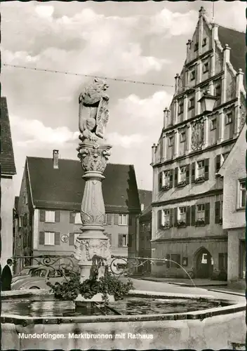 Munderkingen Marktbrunnen, Mark Brunnen, Rathaus, VW Käfer Auto 1960/1966