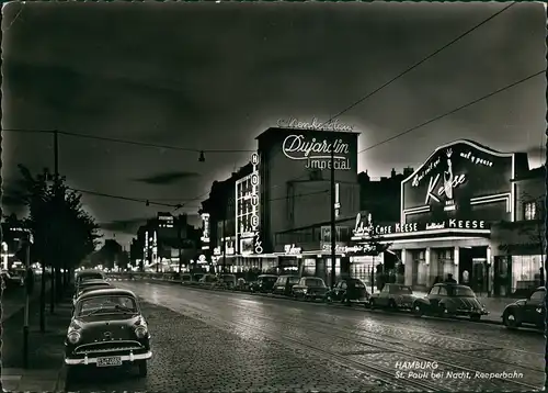 St. Pauli-Hamburg Reeperbahn bei Nacht Leucht-Reklame Bar Keese  Autos 1962