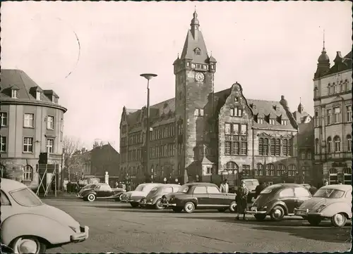 Duisburg Stadtteilansicht HAMBORN Rathaus, Autos ua. VW Käfer Beetle 1959