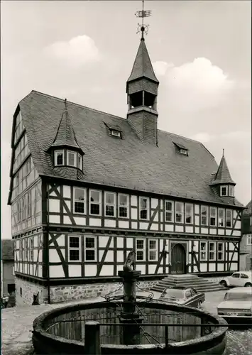 Homberg (Efze) Rathaus Fachwerkhaus Autos davor ua. VW Käfer 1965