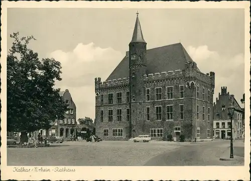 Kalkar Calcar Strassen Partie mit Autos Personen am Rathaus 1955