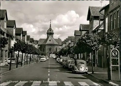 Ansichtskarte Bad Arolsen Bahnhofstraßen, VW Käfer 1964