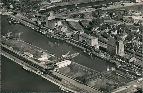 Ansichtskarte Basel Rheinhafen Kl. Hüningen Rhein Hafen Luftaufnahme 1955