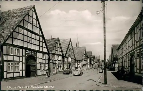 Lügde (Westfalen) Vordere Strasse, Autos VW Käfer Beetle, Fachwerk-Bauten 1960