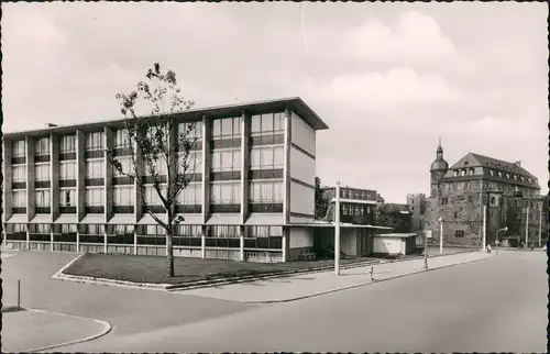 Ansichtskarte Offenbach (Main) Schloß mit Berufsschule 1955