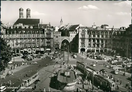 Ansichtskarte München Karlsplatz und Haltestelle 1966