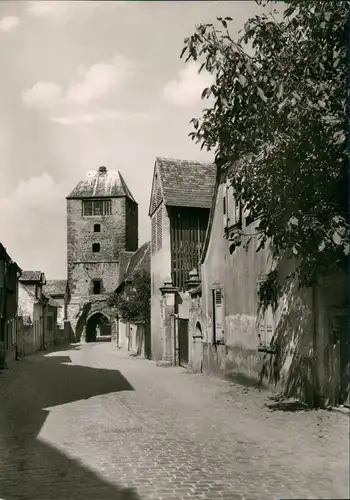 Ansichtskarte Ladenburg (Neckar) Wormser Straße mit Martinstor um 1250 1960