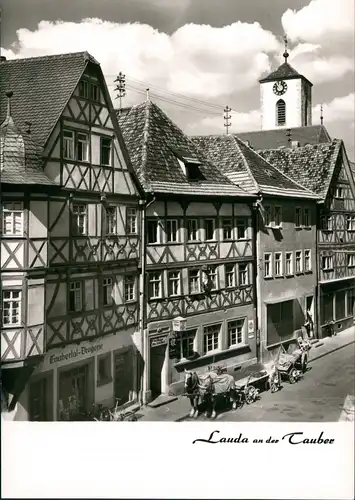 Lauda Pfarrstraße Taubertal-Drogerie Pferde Fuhrwerk vor Kneipe 1960