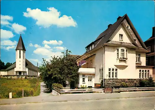 Ansichtskarte Berge Pension „Haus Mertens" Strassen Partie a.d. Kirche 1973