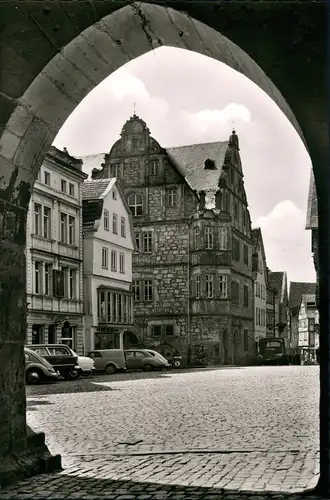 Ansichtskarte Alsfeld Straßenpartie Autos am Hochzeitshaus 1962