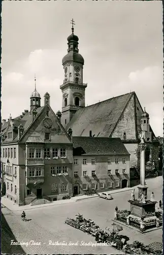 Ansichtskarte Freising Strassen Partie am Rathaus mit Stadt-Pfarrkirche 1960