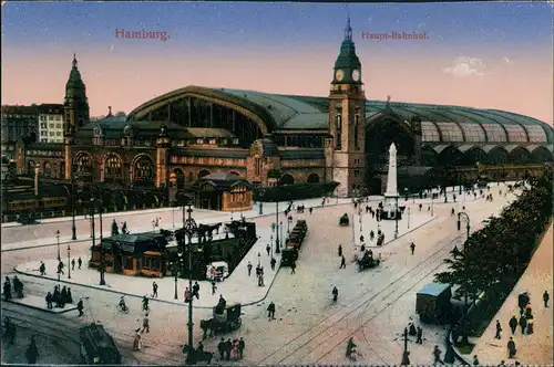 Ansichtskarte Hamburg Hauptbahnhof, belebt Straße 1915