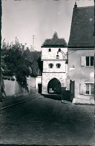 Landsberg am Lech Tor Strassen Partie Echtfoto-AK Photohaus Hirschbeck 1960