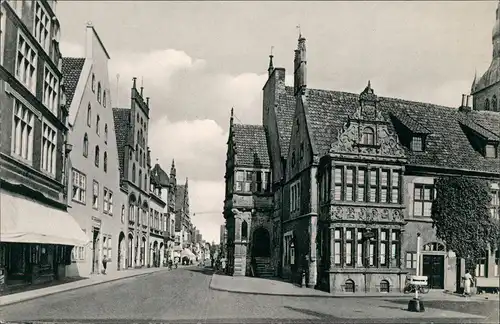 Ansichtskarte Lemgo Blick in die Mittelstraße Geschäft alte Häuser 1955