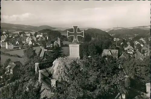 Ansichtskarte Iserlohn Panorama mit Eisernes Kreuz i.d. Grüne 1956
