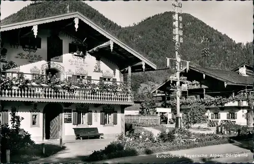 Ansichtskarte Ruhpolding Dorf Partie Blumen geschmückte Wohnhäuser 1959   g
