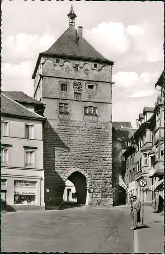 Ansichtskarte Rottweil (Neckar) Strassen Partie mit Paar Schwarzes Tor 1960