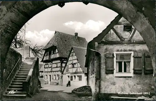 Wolframs-Eschenbach Mittelfranken, Strassen Partie mit altem Wohnhaus 1955