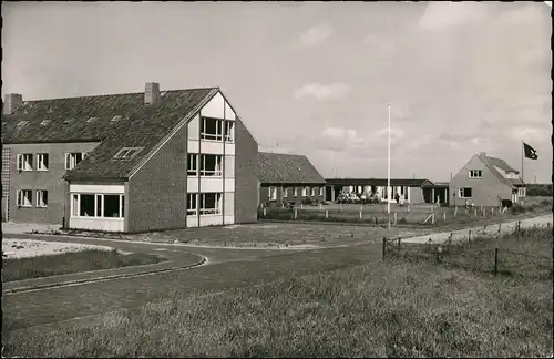Ansichtskarte Langeoog Partie am Haus Meedland 1960