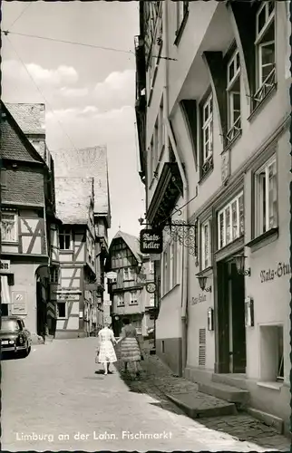 Limburg (Lahn) Fischmarkt, Ratskeller Lokal, Frauen, Auto, 1961