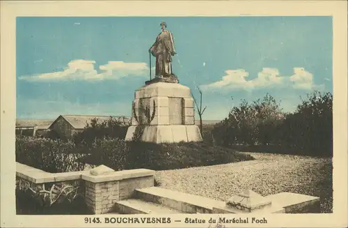CPA Bouchavesnes-Bergen Statue du Marschal Foch 1926