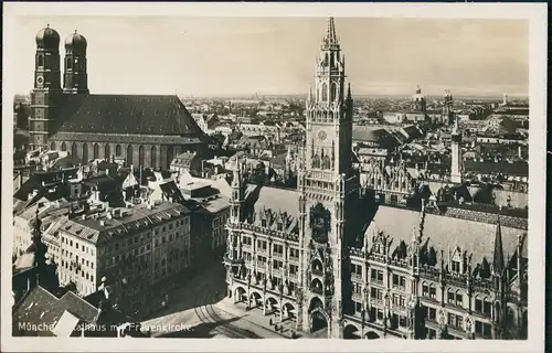 Ansichtskarte München Rathaus mit Frauenkirche 1932