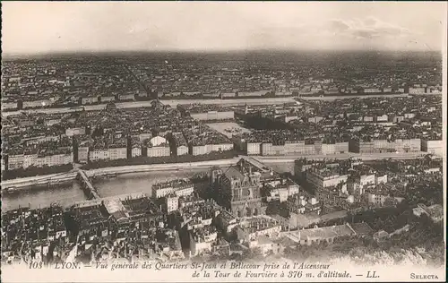 Lyon Vue générale des Quartiers St-Jean et Bellecour prise de  1910