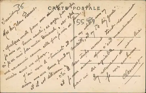 CPA Issoudun Issoudun Allée de Frapesles/Fußgänger in Allee 1910