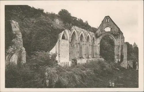 CPA Beaumont-le-Roger Ruine Kloster Ruines de Abbaye 1950/1940