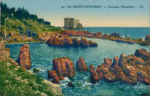 CPA Île Saint-Honorat Ile SAINT-HONORAT - L'ancien Monastère 1920