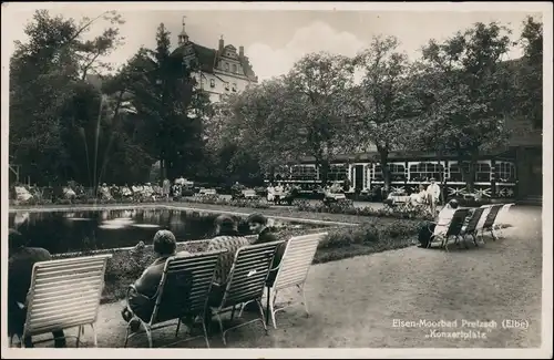 Ansichtskarte Pretzsch (Elbe)-Bad Schmiedeberg Konzertplatz belebt 1934