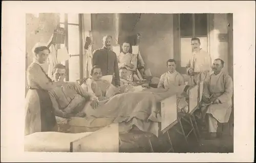 Soldatenund Schwestern - Lazarett WK1 gel Feldpost 1917 Privatfoto