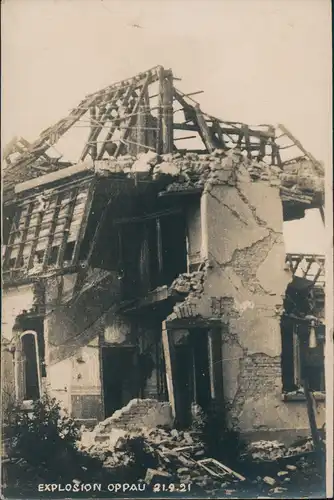 Ansichtskarte Oppau-Ludwigshafen Explosion des Oppauer Stickstoffwerkes 1921