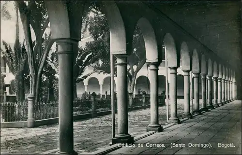 Postcard Santa Fe de Bogotá (D.C.) Edificio de Correos 1927